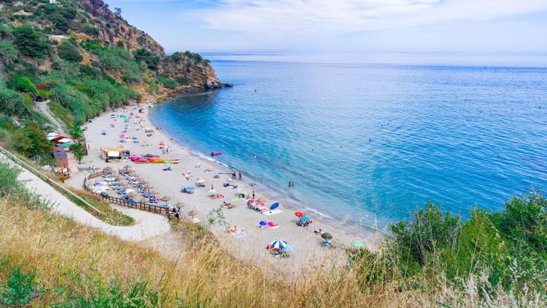 El Descanso - Silhouse Nerja Luaran gambar